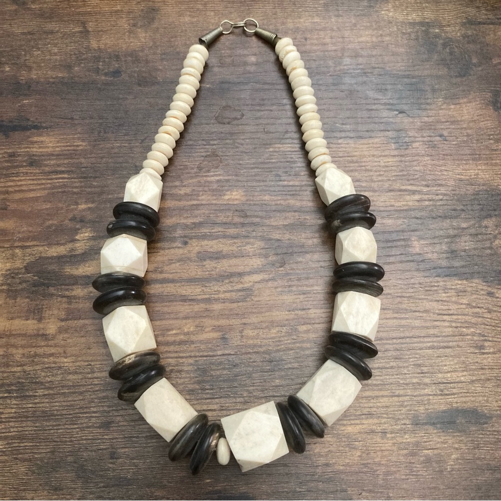 Vintage bone and horn chunky statement necklace hook closure